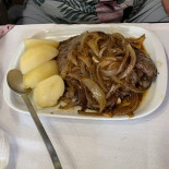 Pires E Prato Nourriture