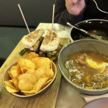 Taberna Marginal Comida