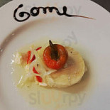Pupík Comida