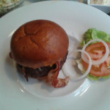 Bejzment Comida
