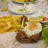 Retiro do Adelino Comida
