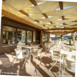Tons De Caffe À l'intérieur