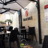 Saracino's Exterior