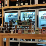 Prova Enoteca À l'intérieur