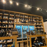 Prova Enoteca À l'intérieur