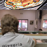 Pizzaria Serpense Dentro