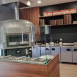 Pepperoni Pizzaria Dentro