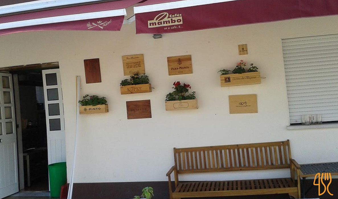 Taberna Do Anastacio Exterior