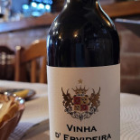 Vinho e Noz Bebida