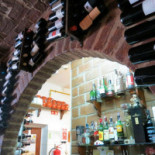 Vinho e Noz Dentro