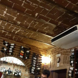 Vinho e Noz Bebida