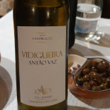Vinho e Noz Bebida