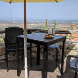 Taverna Lusitana outside