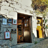 Taverna Lusitana outside