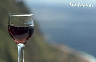 Gordos Caparica drink
