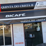 Kira Kaffe Extérieur