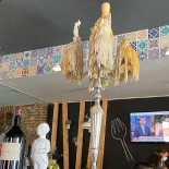 De Castro À l'intérieur