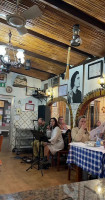 Restaurante Adega do Albertino inside