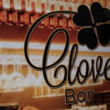 Clover Cocktails Tapas Bebida