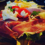 Torcatus .tapas Nourriture