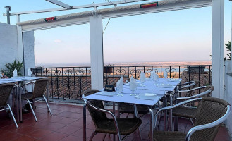 Cafe-Restaurante Lumumba outside