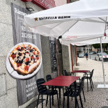 Pizzaria Pepperoni Exterior