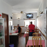 Pizzaria M.T.V. À l'intérieur