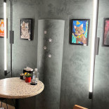 Tiny Cat Café À l'intérieur