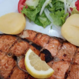 Churrasqueira A Telha Comida