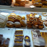 Good Bread Bakery Comida