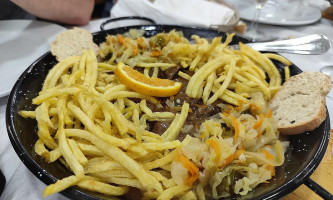 Monteiro's Grill food
