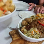 Monteiro's Grill Nourriture