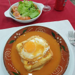 Monteiro's Grill Nourriture