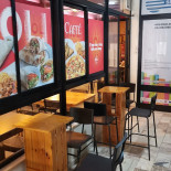 Holi Caffé Antas À l'intérieur
