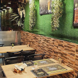 Bonche Grill À l'intérieur