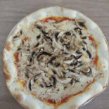 Forneria Invicta Nourriture