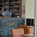 Taberna Paris À l'intérieur