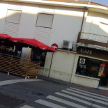 Café Central Extérieur