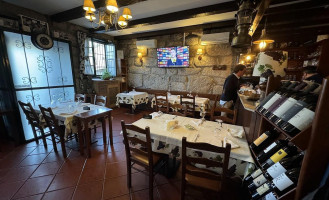 Daniel À l'intérieur