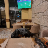 Perto Do Cais À l'intérieur