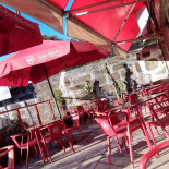 Cafe Paragrapho outside