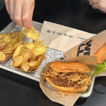 Tgb The Good Burger Parque Nascente Comida