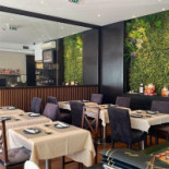 Sushisia inside