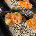 Sushisia food