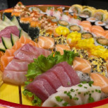 Sushisia food