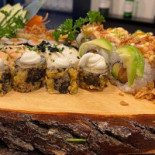 Sushisia food