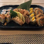 Sushisia food