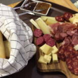 Pátio Do Ló Comida