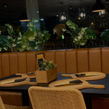 Pizzaria Luzzo À l'intérieur