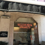 Dama E Vagabundo Extérieur